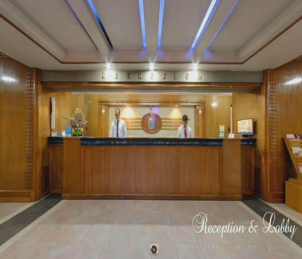 Hotel Agrabad Ćottogram Zewnętrze zdjęcie