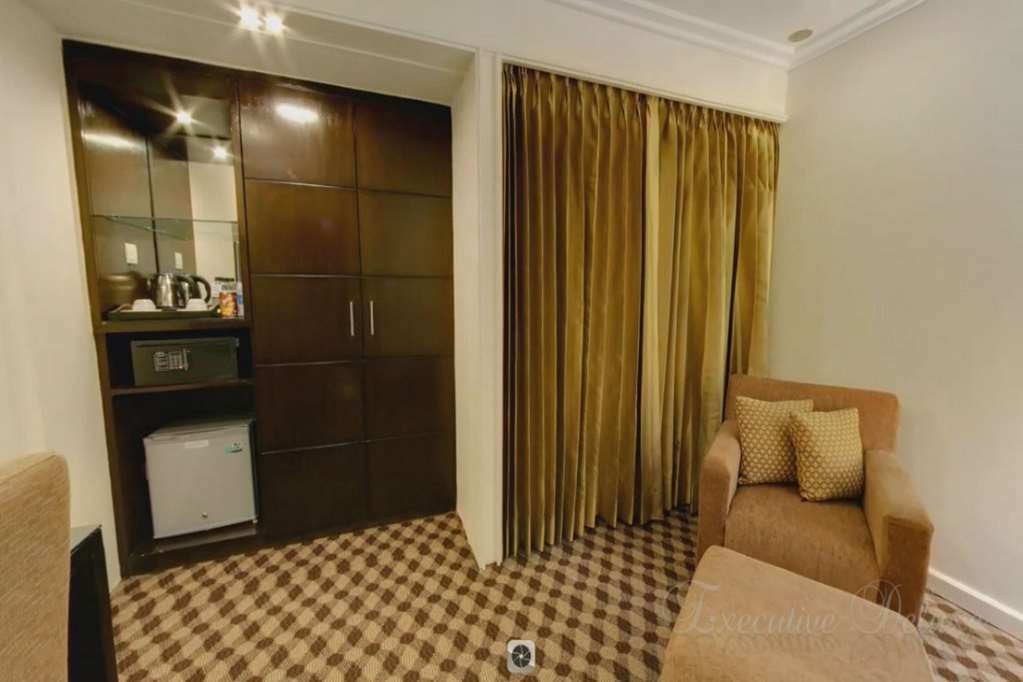 Hotel Agrabad Ćottogram Pokój zdjęcie